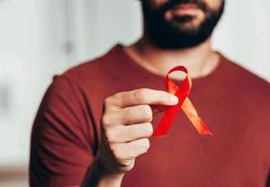 FIP: Εγχειρίδιο για το ρόλο των φαρμακοποιών στη διαχείριση των ασθενών με HIV