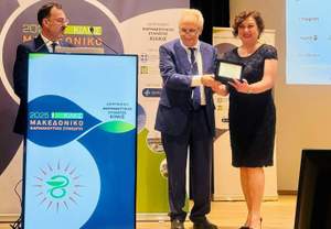 Οι γυναίκες πρόεδροι Φαρμακευτικών Συλλόγων τιμήθηκαν από τον κλάδο