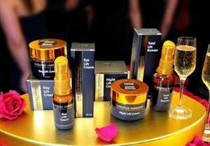 CHRISTOS FARMAKIS Specialist Cosmetics Pharmacist